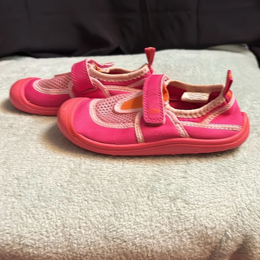 Champion pink water shoes, size large 9/10